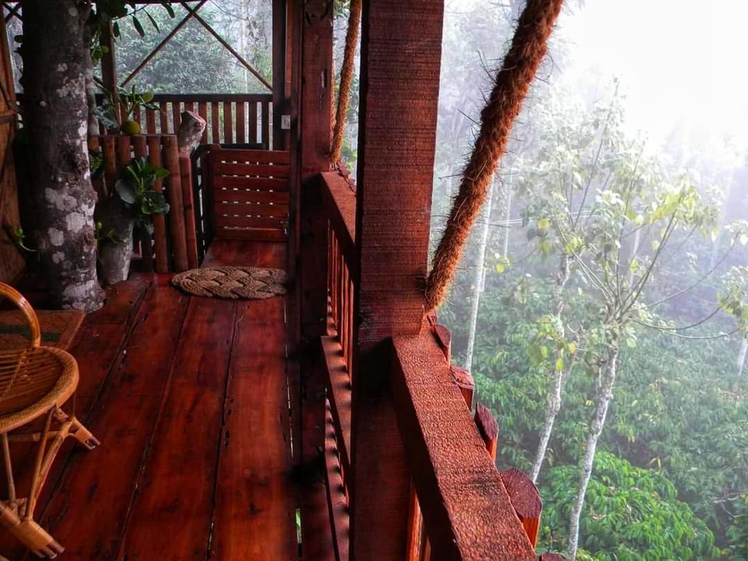 Greens Tree House & Wood House Sultan Bathery Εξωτερικό φωτογραφία