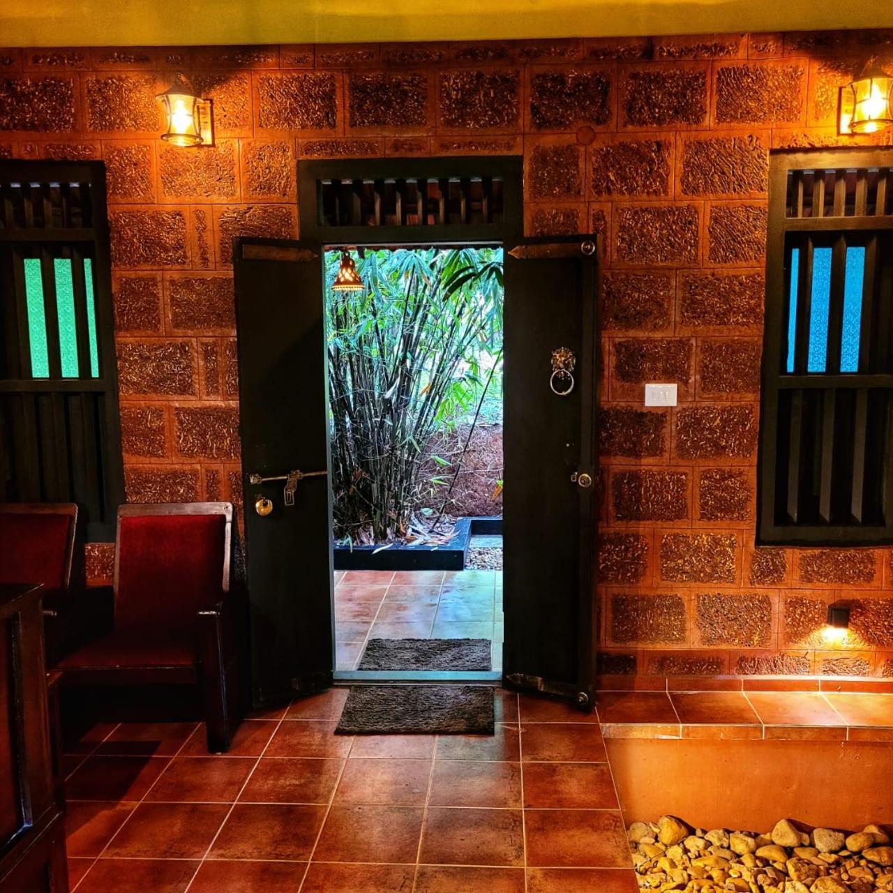 Greens Tree House & Wood House Sultan Bathery Εξωτερικό φωτογραφία